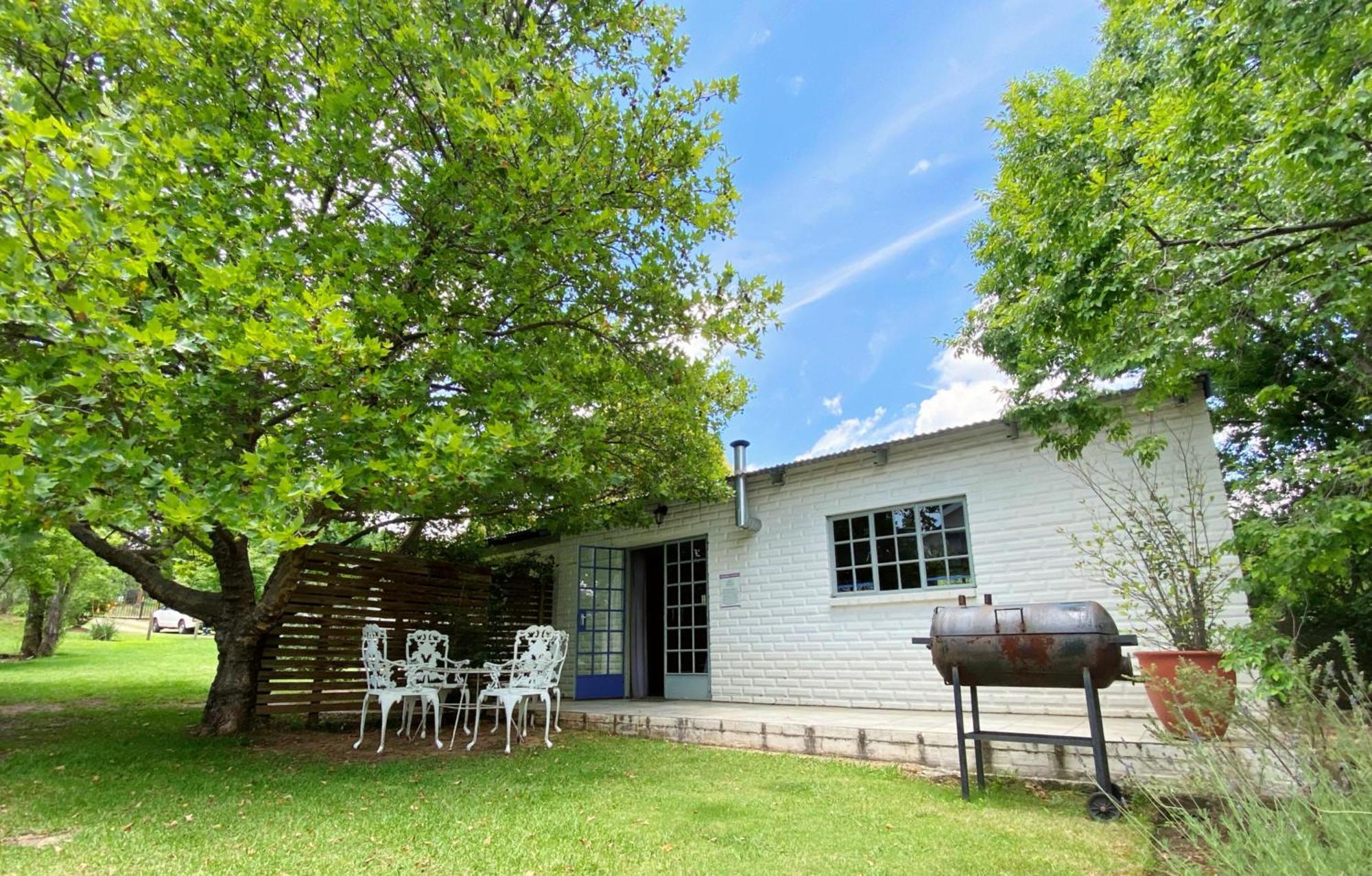 Collett House And Lavender Cottage คลาเรนส์ ภายนอก รูปภาพ