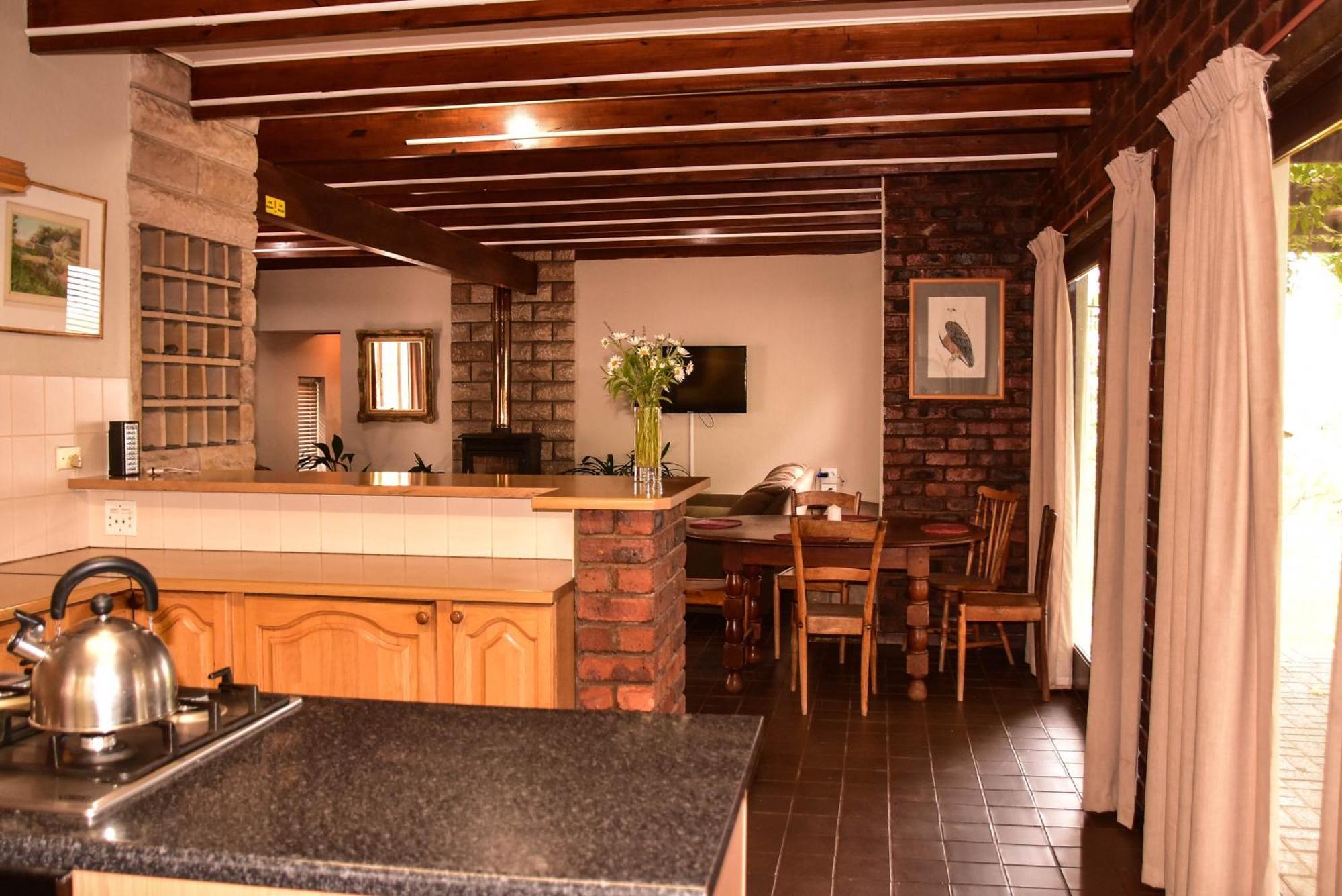 Collett House And Lavender Cottage คลาเรนส์ ภายนอก รูปภาพ
